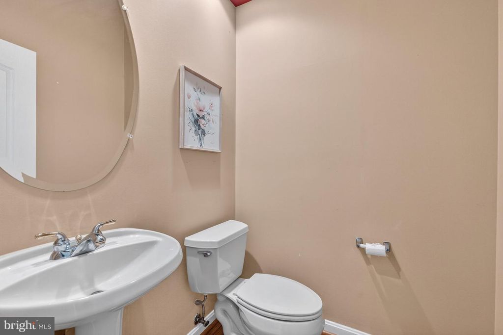 Image 11 of property listing at 17300 WILL CT, Accokeek, MD 20607