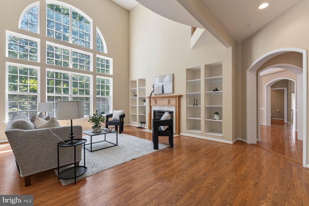 Image 17 of property listing at 17300 WILL CT, Accokeek, MD 20607