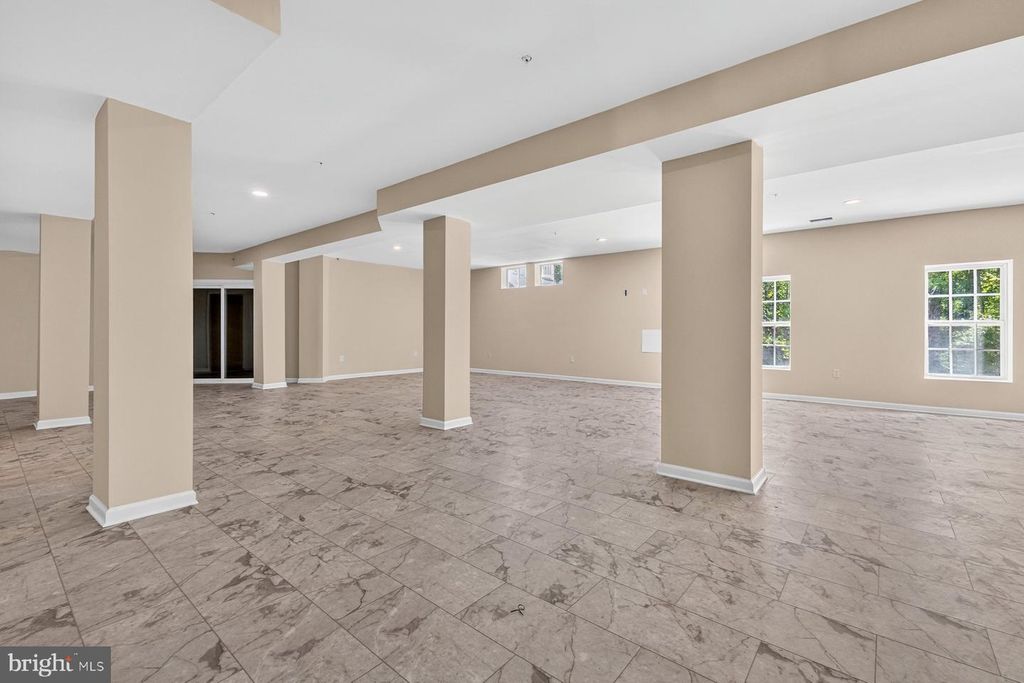 Image 48 of property listing at 17300 WILL CT, Accokeek, MD 20607
