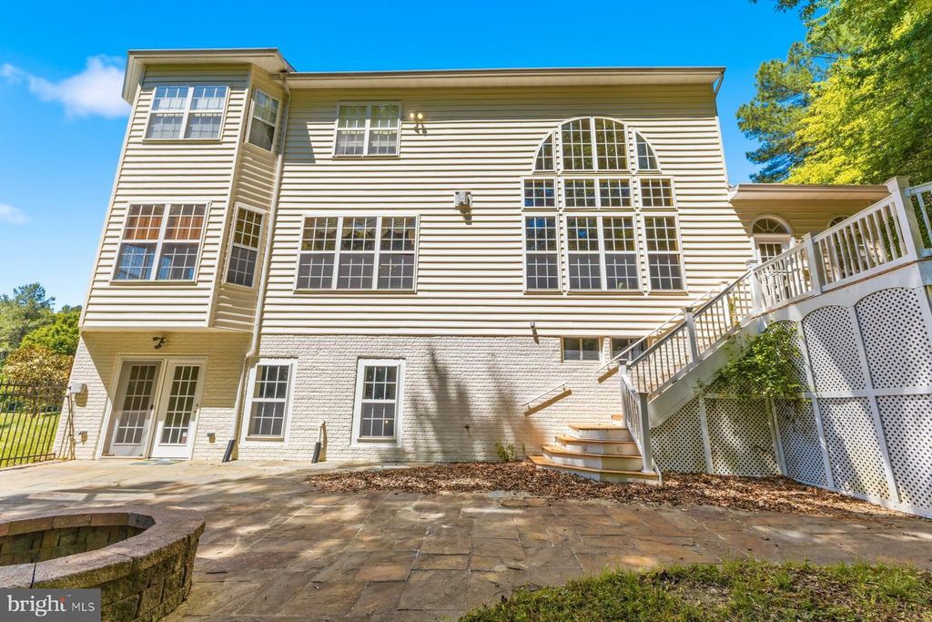 Image 62 of property listing at 17300 WILL CT, Accokeek, MD 20607