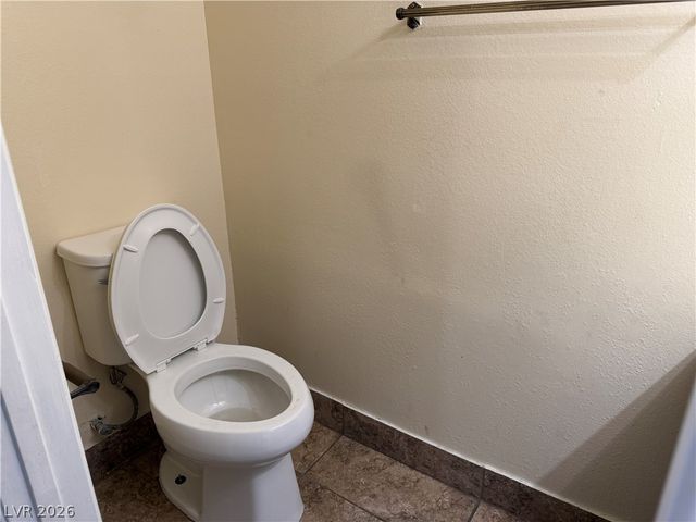 2611 Aracatuba Avenue, Las Vegas, NV 89121