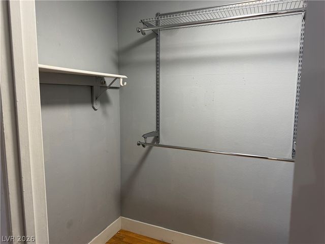 2611 Aracatuba Avenue, Las Vegas, NV 89121