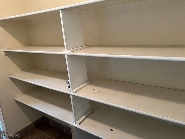 2611 Aracatuba Avenue, Las Vegas, NV 89121