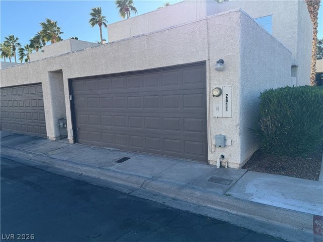 2611 Aracatuba Avenue, Las Vegas, NV 89121