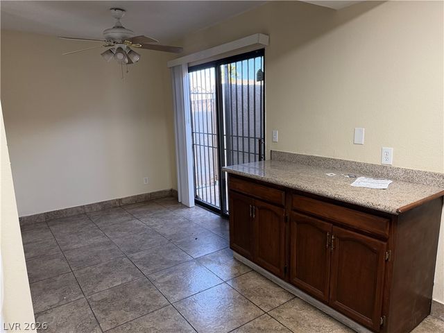 2611 Aracatuba Avenue, Las Vegas, NV 89121