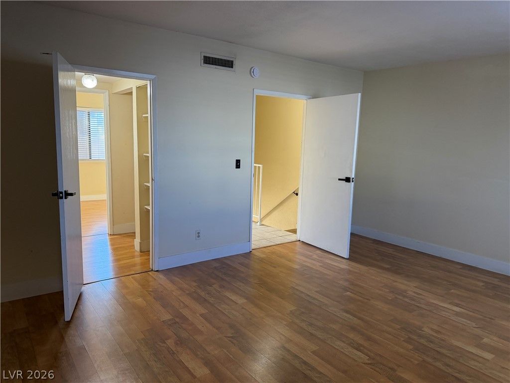 Image 16 of property listing at 2611 Aracatuba Avenue, Las Vegas, NV 89121