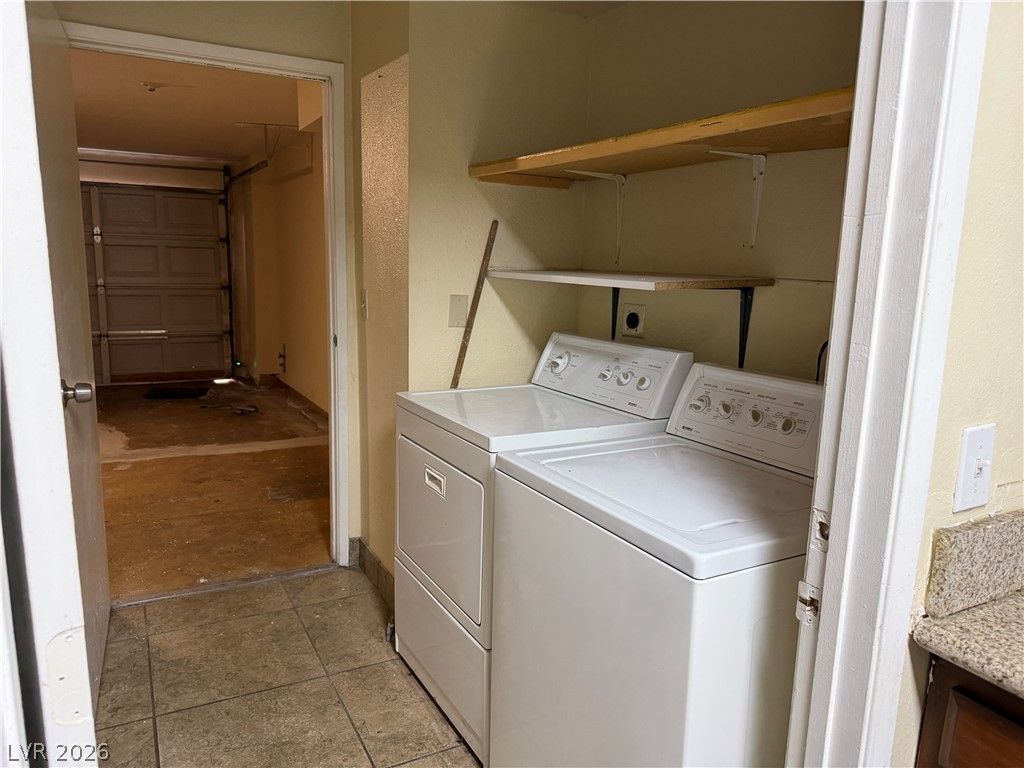 Image 32 of property listing at 2611 Aracatuba Avenue, Las Vegas, NV 89121