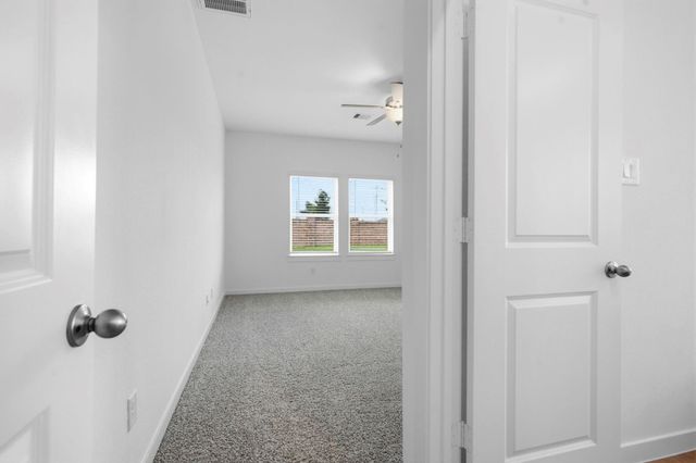 3221 Bolt Rope Drive, Texas City, TX 77539