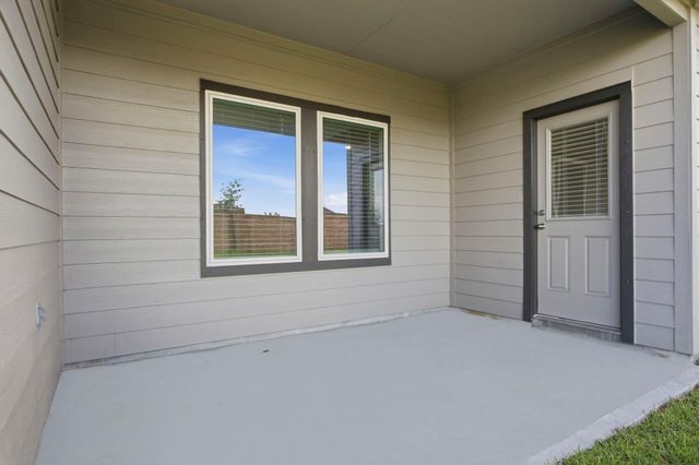 3221 Bolt Rope Drive, Texas City, TX 77539