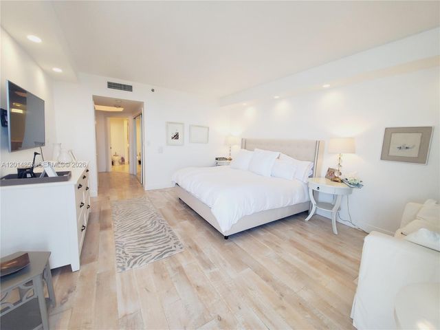 2000 Island Blvd 2703, Aventura, FL 33160