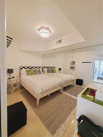 2000 Island Blvd 2703, Aventura, FL 33160