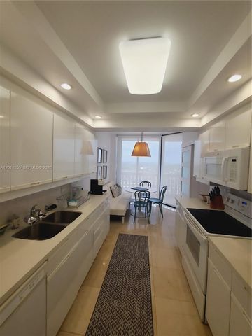 2000 Island Blvd 2703, Aventura, FL 33160