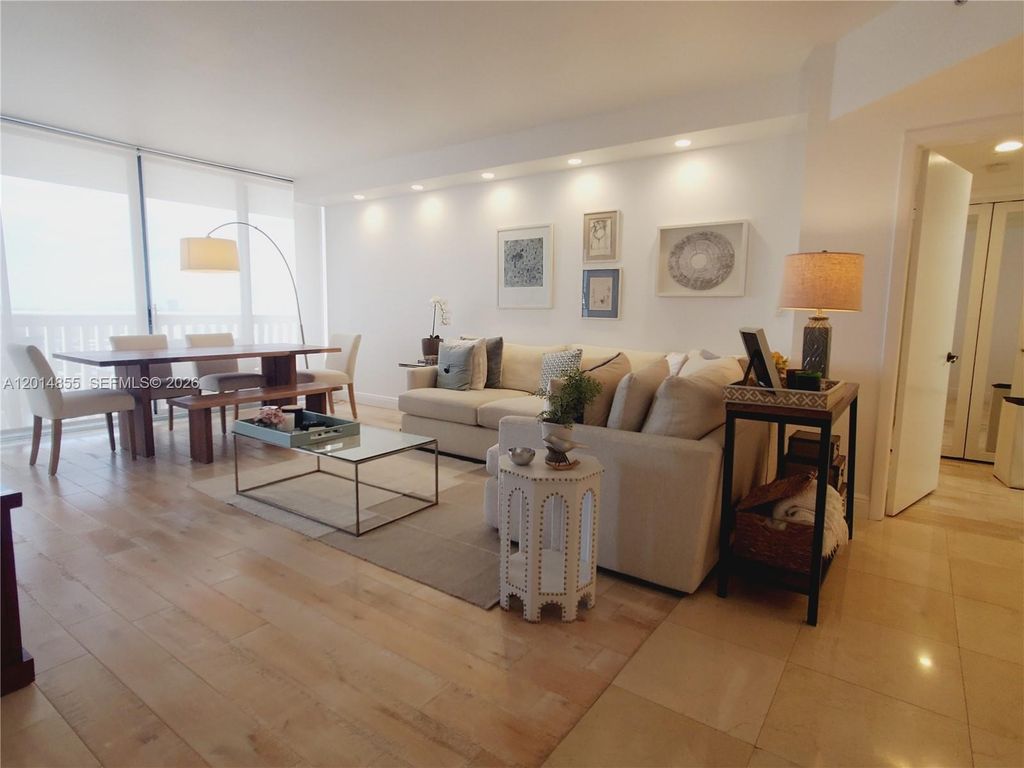 2000 Island Blvd 2703, Aventura, FL 33160