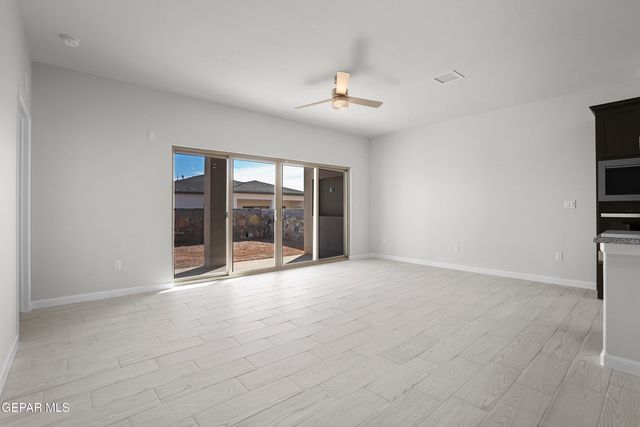 12760 Viendo Norte Drive, El Paso, TX 79934