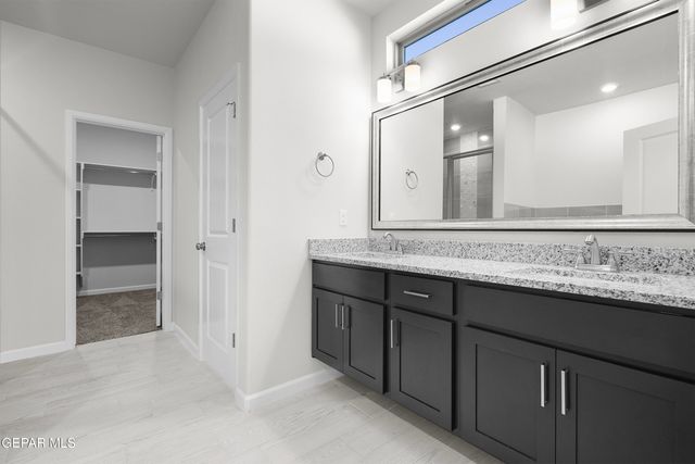 12760 Viendo Norte Drive, El Paso, TX 79934