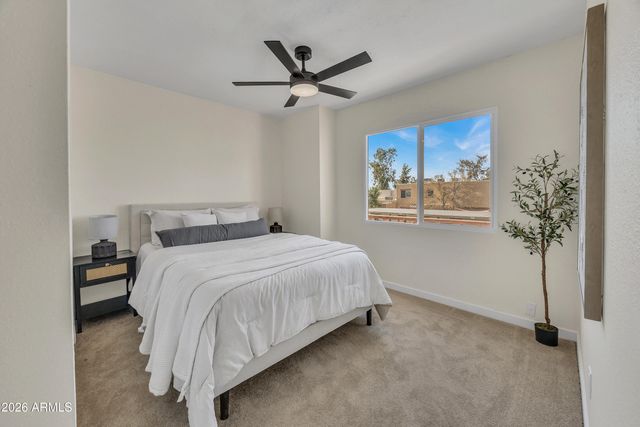 948 S ALMA SCHOOL Road 34, Mesa, AZ 85210