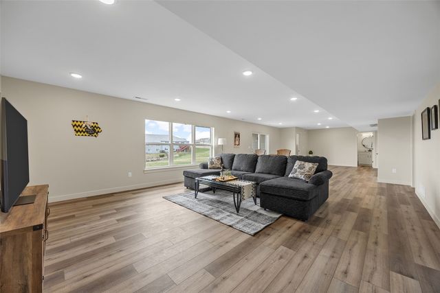 4113 Unbridled Avenue, Iowa City, IA 52240