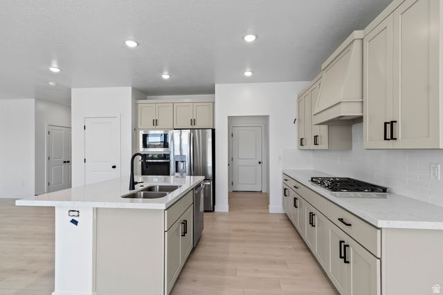 2816 W AURORA AVE, Mapleton, UT 84664
