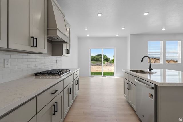 2816 W AURORA AVE, Mapleton, UT 84664