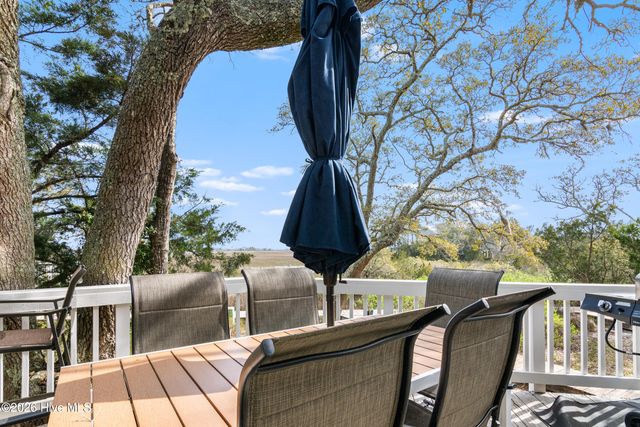 123 N Bald Head Wynd Unit 8, Bald Head Island, NC 28461