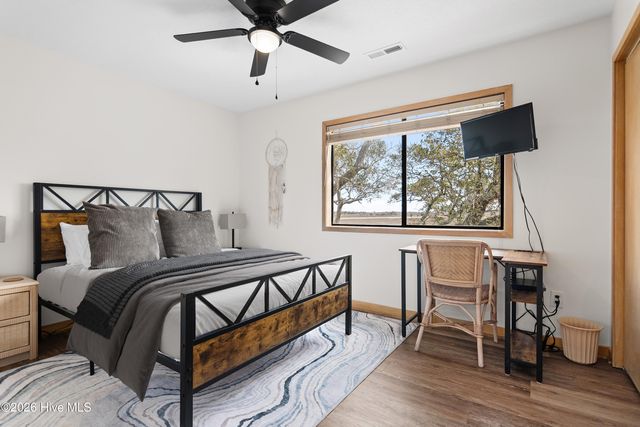 123 N Bald Head Wynd Unit 8, Bald Head Island, NC 28461