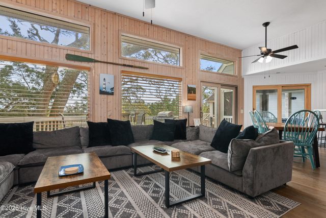 123 N Bald Head Wynd Unit 8, Bald Head Island, NC 28461