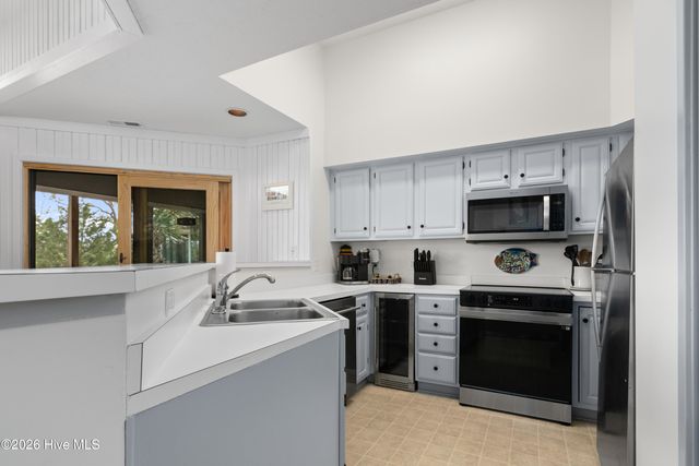123 N Bald Head Wynd Unit 8, Bald Head Island, NC 28461