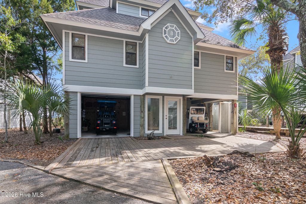 123 N Bald Head Wynd Unit 8, Bald Head Island, NC 28461