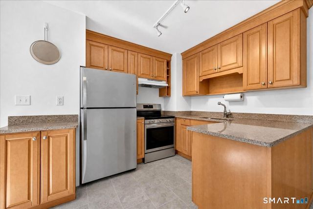 416 Cherry Lane, Montville, CT 06370