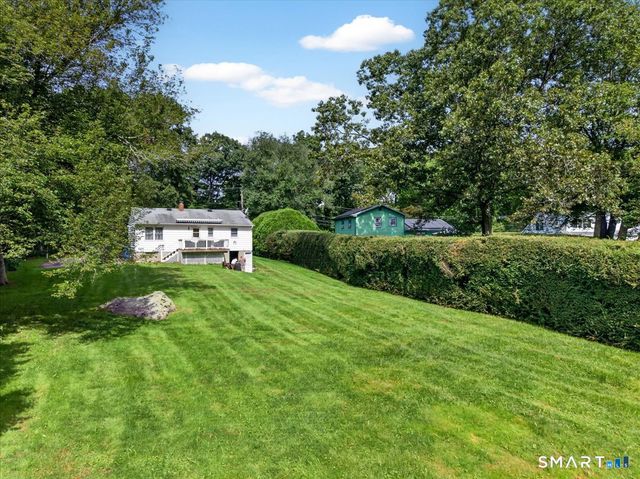 416 Cherry Lane, Montville, CT 06370