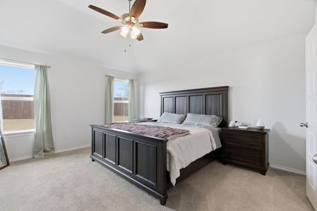 301 Chickasaw Drive, Cleburne, TX 76033