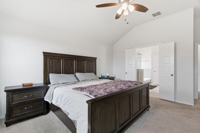 301 Chickasaw Drive, Cleburne, TX 76033