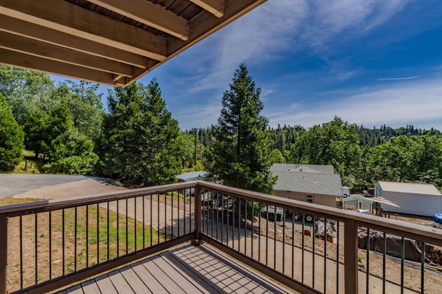 16001 Cedar Heights Dr. N, Pioneer, CA 95666