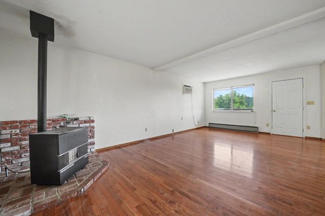16001 Cedar Heights Dr. N, Pioneer, CA 95666