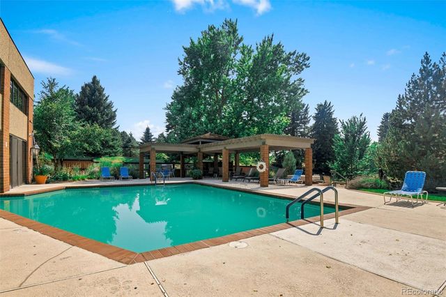 1900 E Girard Place 203, Englewood, CO 80113