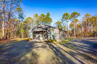 150 Sylvan Dr., Greers Ferry, AR 72067