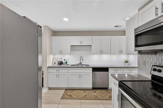 4053 Cooper Ridge Court SE, Smyrna, GA 30080