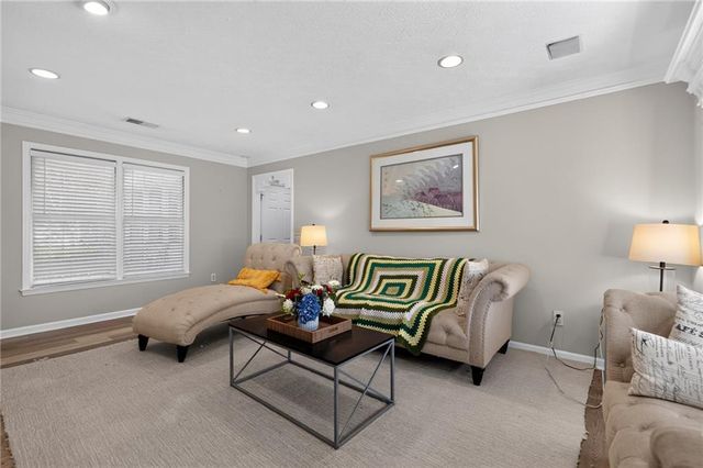 4053 Cooper Ridge Court SE, Smyrna, GA 30080