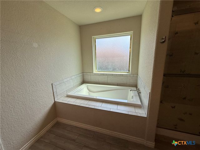 2604 Alamocitos Creek Drive, Killeen, TX 76549