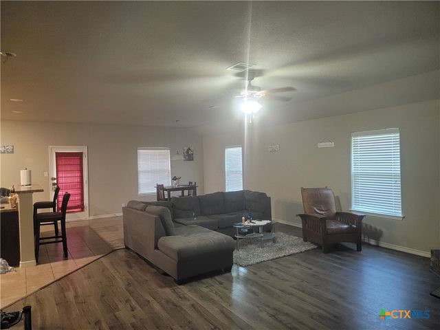2604 Alamocitos Creek Drive, Killeen, TX 76549