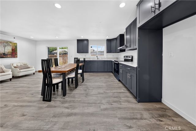 9959 Wisner, San Fernando, CA 91345