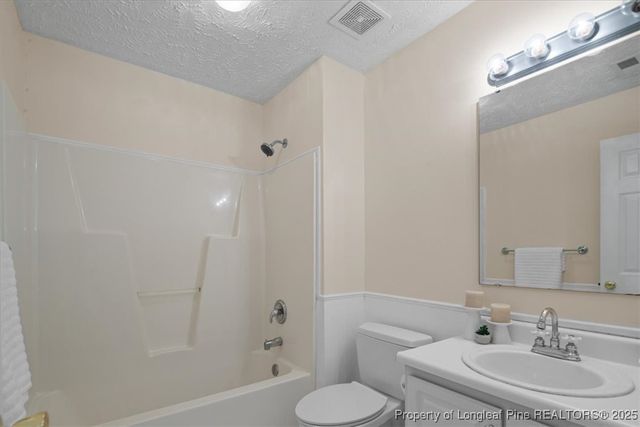3741 Harrisburg Drive, Fayetteville, NC 28306