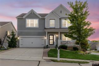 2022 Lynwood Ridge Drive, Lake St Louis, MO 63367