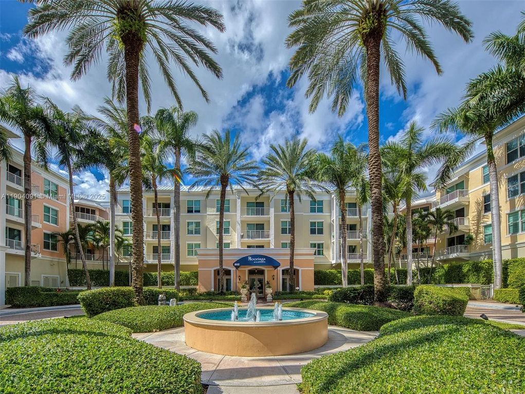 802 W Windward Way 411, Lantana, FL 33462