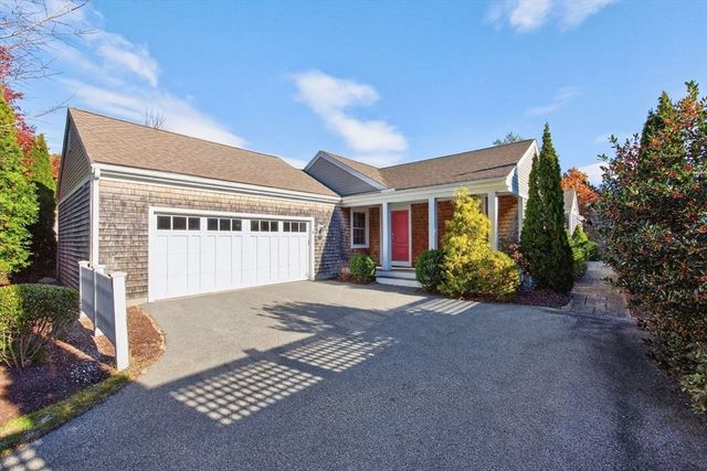 16 Rebeccas Landing 16, Plymouth, MA 02360