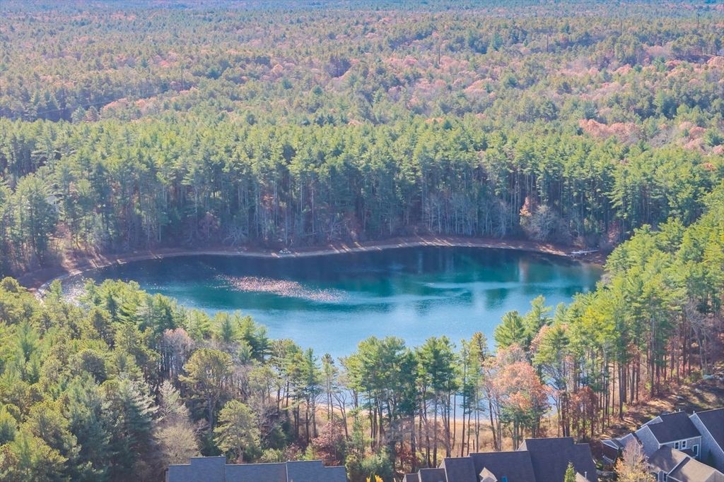 16 Rebeccas Landing 16, Plymouth, MA 02360