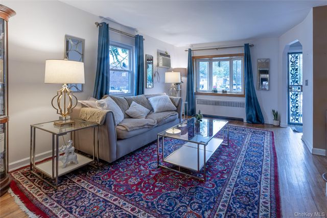 2985 Young Avenue, Bronx, NY 10469