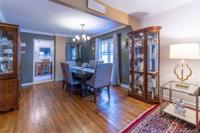 2985 Young Avenue, Bronx, NY 10469