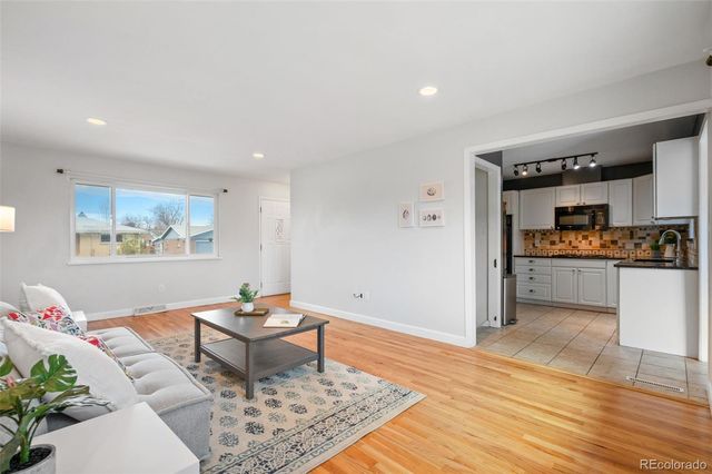 2154 S Fenton Street, Denver, CO 80227