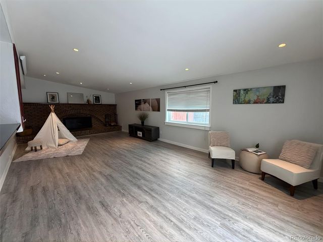 2154 S Fenton Street, Denver, CO 80227